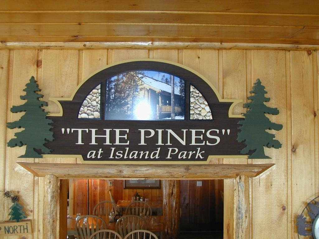 The Pines At Island Park Βίλα Εξωτερικό φωτογραφία